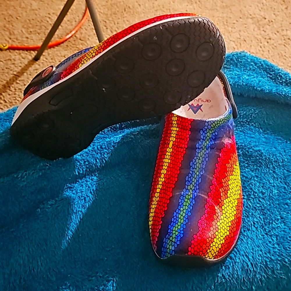 Clogs
